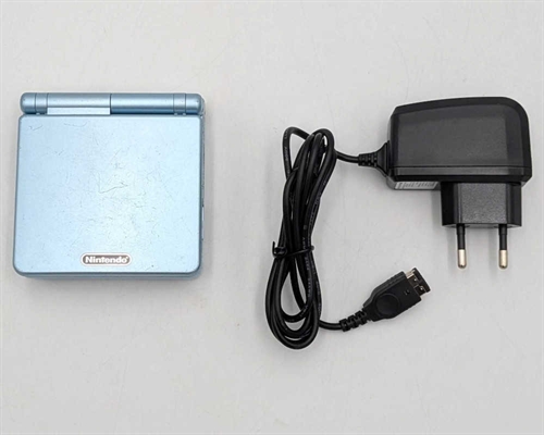 Gameboy Advance SP - Model AGS-001 - Pearl Blue - Konsol - SNR XEH14912102 (B Grade) (Genbrug)